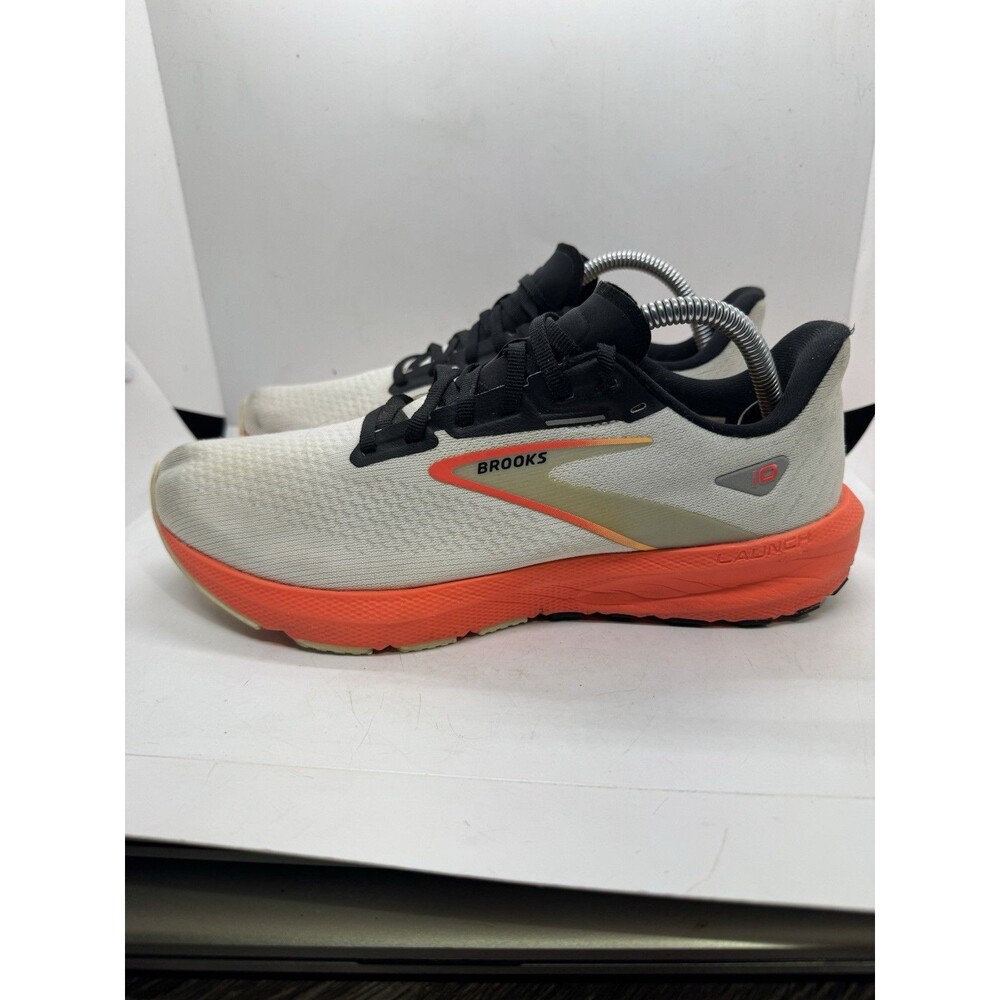 Brooks Launch 10 Womens 10 White Black Orange Shoes Sneakers